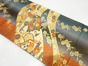 山並に蝶・菊・枝垂れ桜模様織り出し　袋帯
